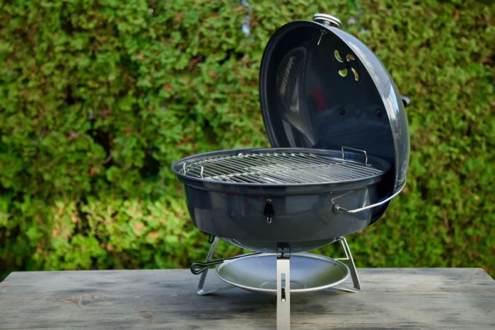 Гриль для путешествий Slow 'N Sear Travel Kettle Grill