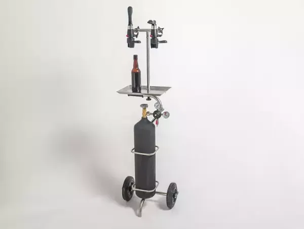 Тележка с баллоном СО2  со стойкой для розлива на 2 головки